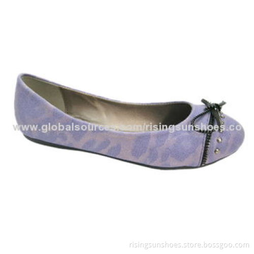 Women's flat casual shoes, leopard fabric upper/metal zipper trim, customized designs are welcomeNew